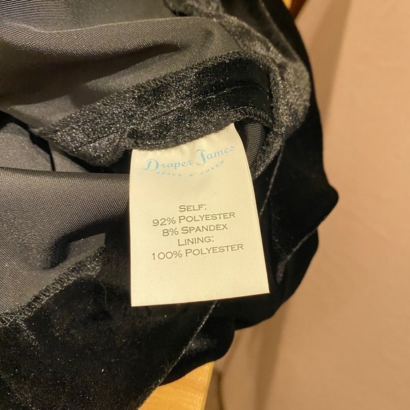 Draper James Women's Velvet Ruffle Shoulder Mini Dress V Neck Black Sizes 0 - Picture 10 of 12